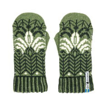 Load image into Gallery viewer, Fager Pattern Swedish Mittens