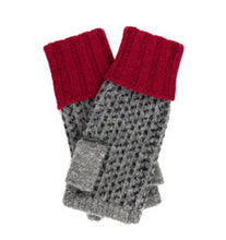 Load image into Gallery viewer, Skafto Pattern Swedish Wrist Warmers