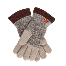 Load image into Gallery viewer, Skaftö Pattern Merino Wool Gloves