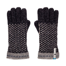 Load image into Gallery viewer, Skaftö Pattern Merino Wool Gloves