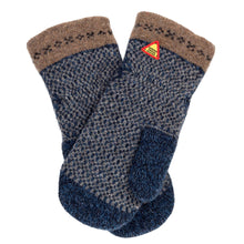 Load image into Gallery viewer, Skaftö Pattern Swedish Mittens